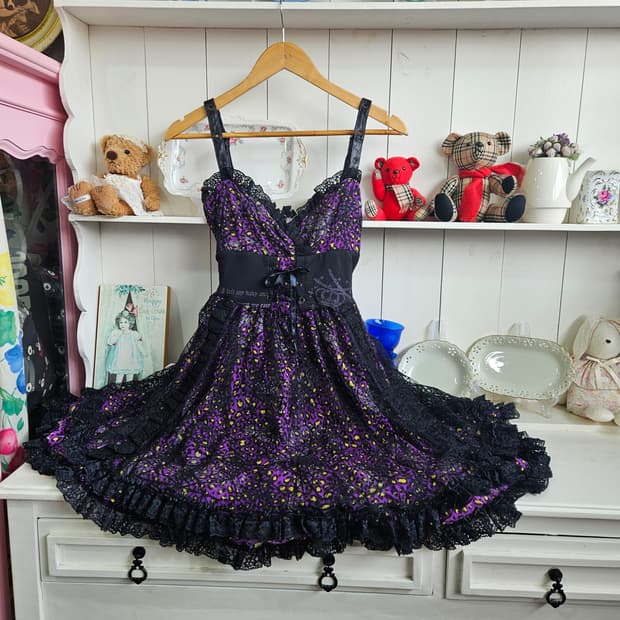 퍼플 레오파드 레이스 볼륨 원피스