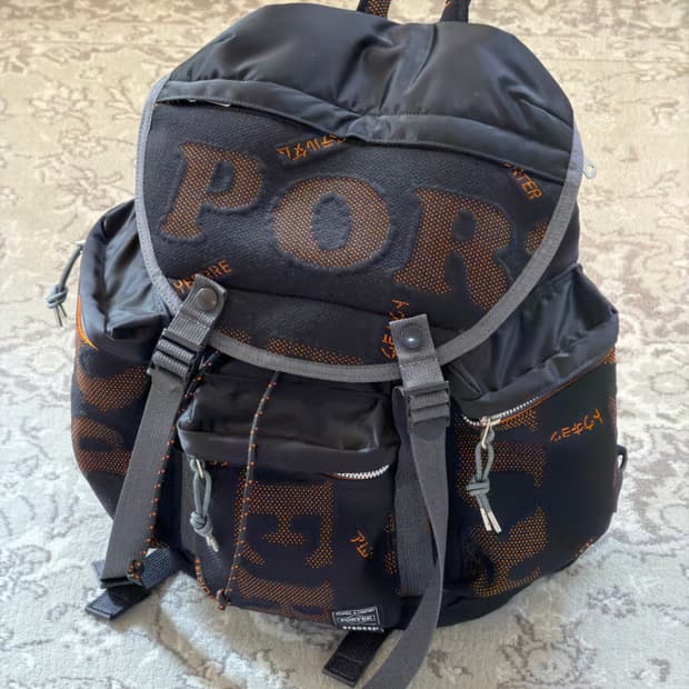 포터 백팩 (Byborre 콜라보) 판매합니다.
