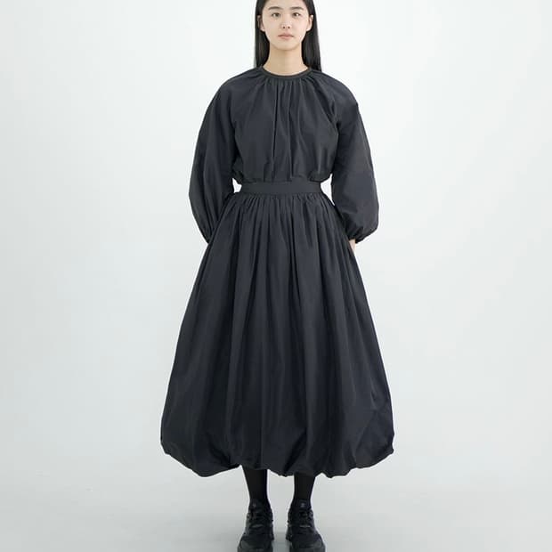 유노이아 모스 스커트 판매합니다.