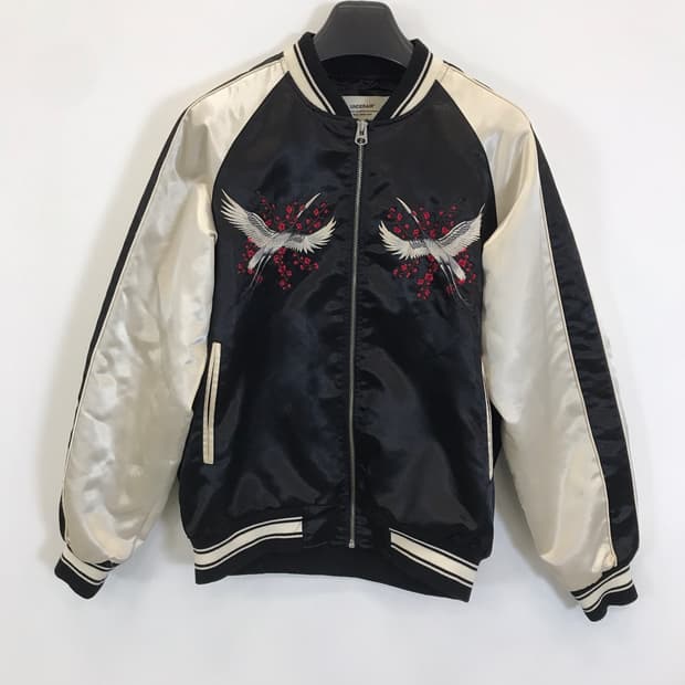 언더에어 UNDERAIR 자수 스카잔점퍼 [46사이즈]