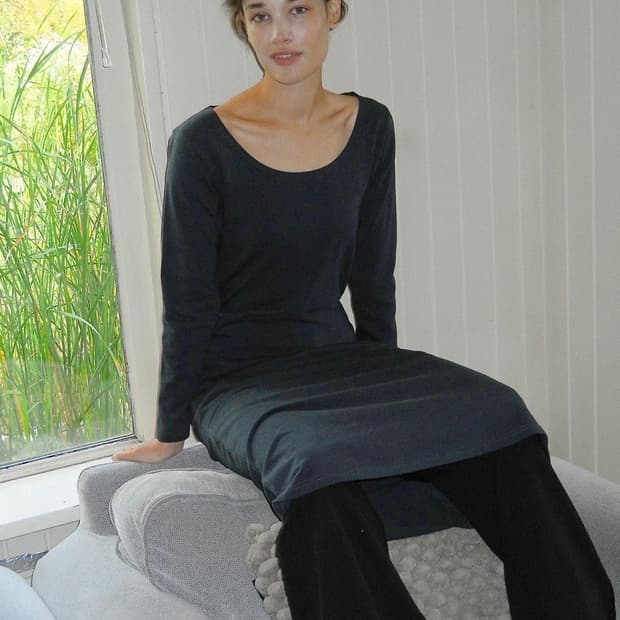 페스토 드레스 Day long dress dark moon