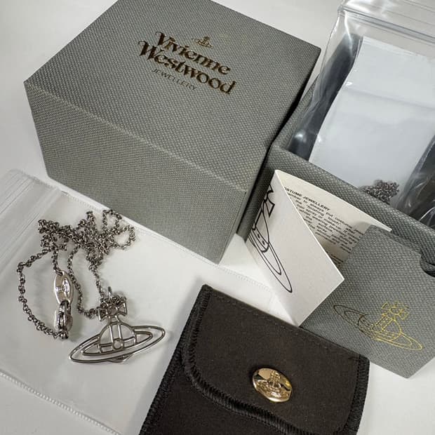 풀박스 비비안웨스트우드 씬 라인 플랫 실버 목걸이 