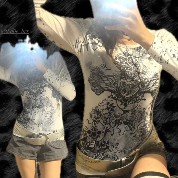 ⚔️🤍펑크 프린트 롱슬리브 화이트