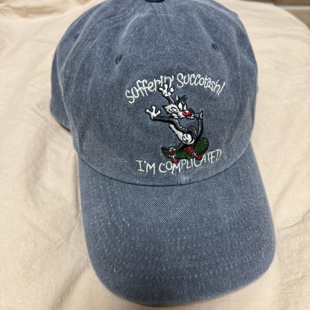 아웃스탠딩X루니툰즈 볼캡