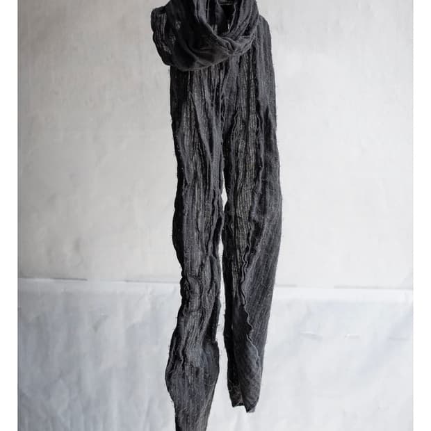 Blackmerle endo scarf