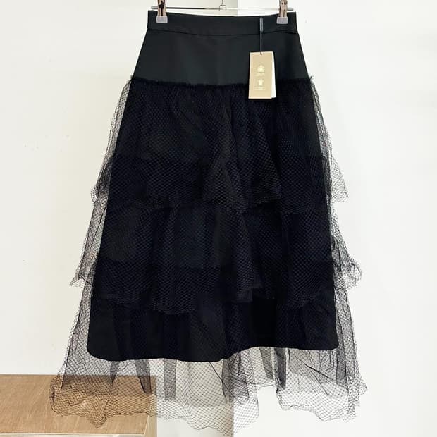 버버리 블랙 티어드 튤 에이라인 스커트 
