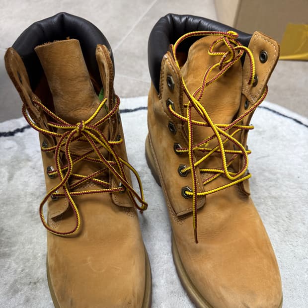 팀버랜드 우먼스 6인치 프리미엄  (8226A)