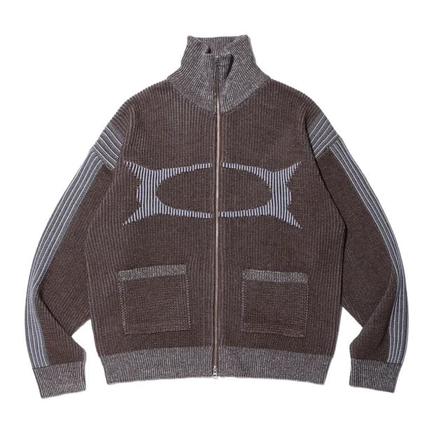 크리틱 하이넥 니트집업 브라운