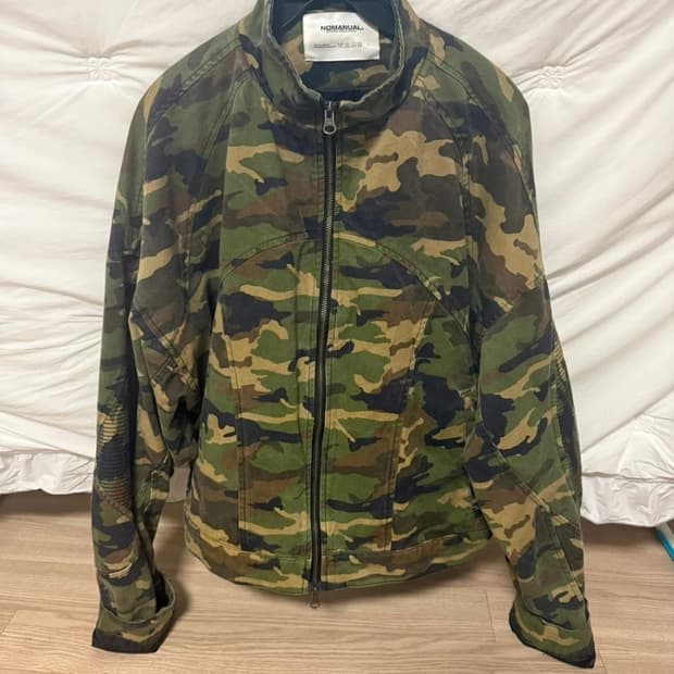 노매뉴얼 밀리터리 자켓