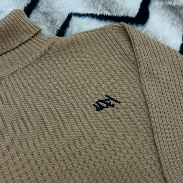 [M]마자플라바 목폴라 니트/베이지