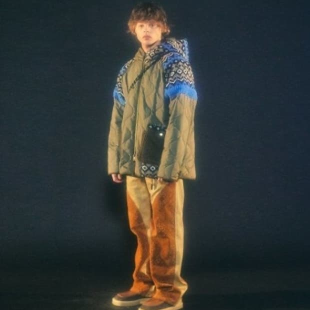 앤더슨벨 니트 패치 퀄티드 자켓 판매합니다.