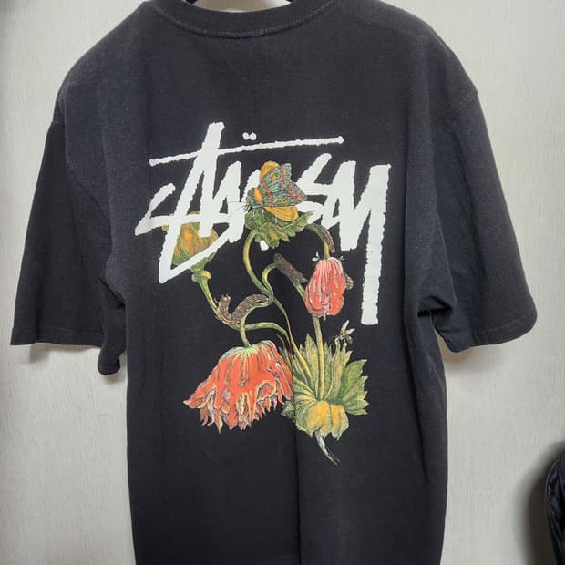 Stussy withered flower tshirt L