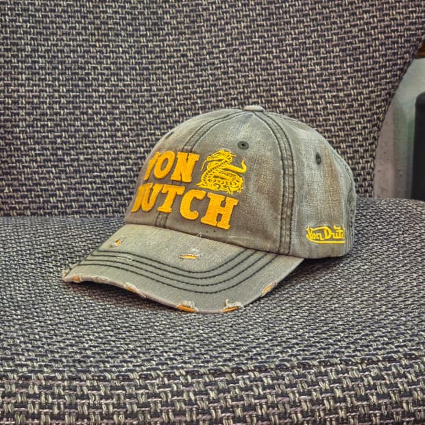 본더치 데미지 볼캡 모자