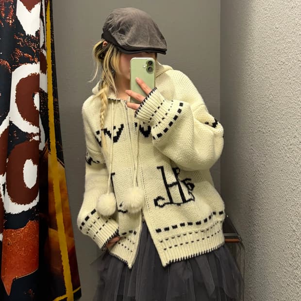 빈티지 후드 폼폼 니트집업