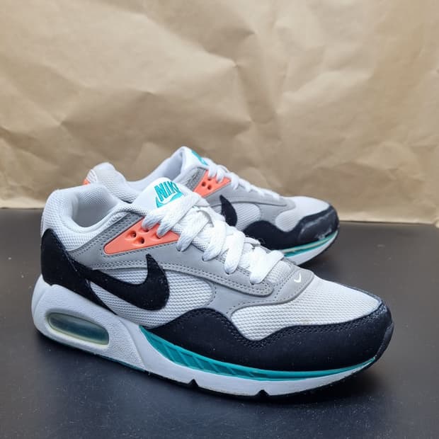 나이키 에어 코렐라이트 여성운동화230 