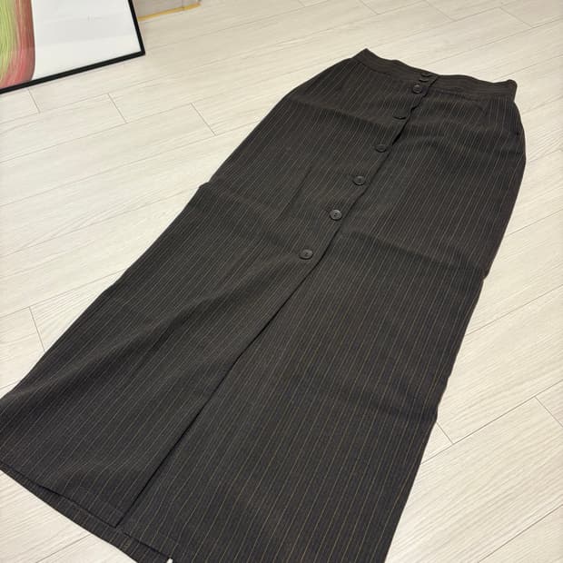 빈티지 핀스트라이프 롱 버튼 슬릿 스커트 25인치