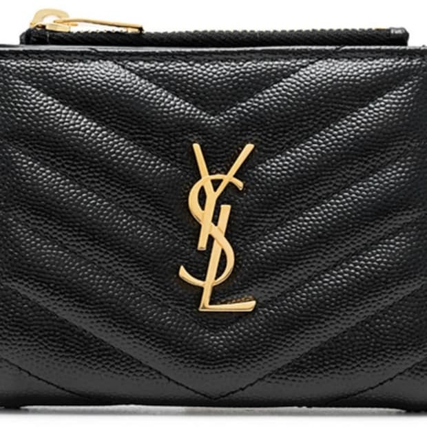 입생로랑 캐비어 반지갑