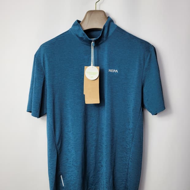 네파 냉감 반집업 티셔츠