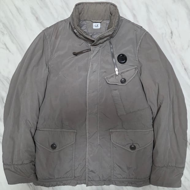 씨피컴퍼니 NYCRA 스트레치 나일론 쉘 자켓