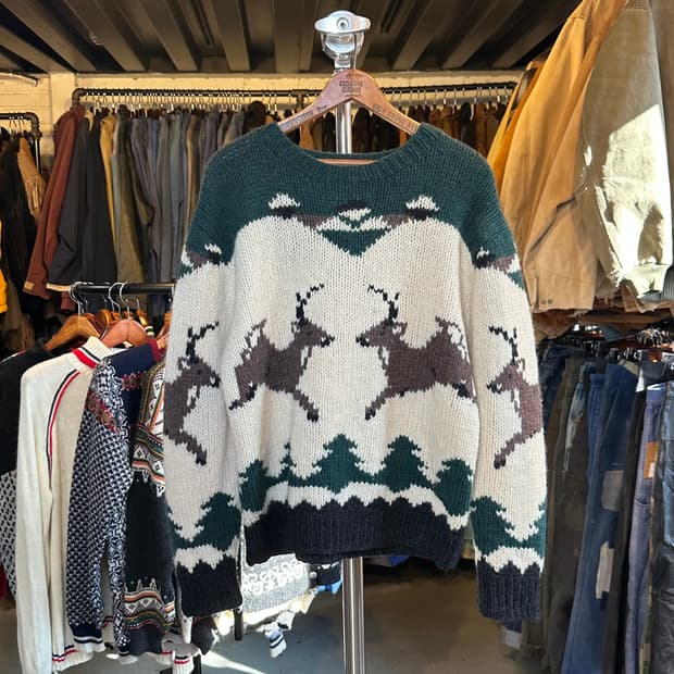 울리치 퓨어 울 핸드메이드 스웨터