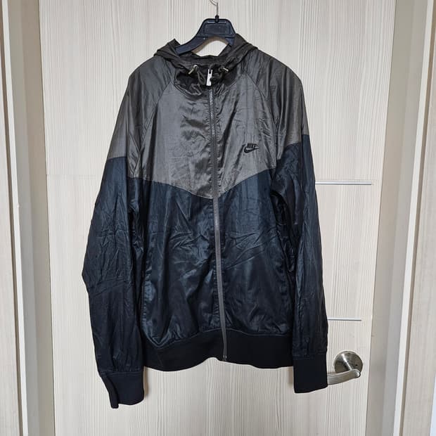 나이키 윈드러너 바람막이자켓 110
