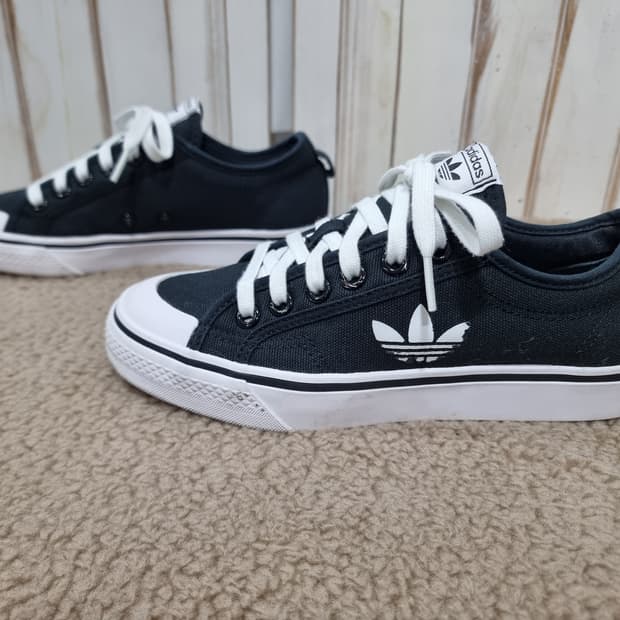 아디다스 니짜 트레포일 스니커즈 (D3