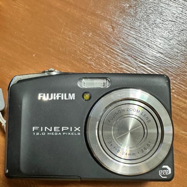 후지필름 디카 파인픽스 f50