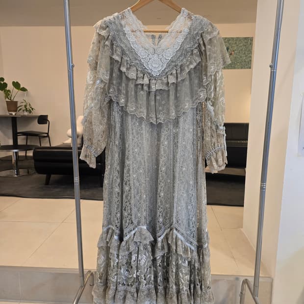 그레이 레이스 원피스