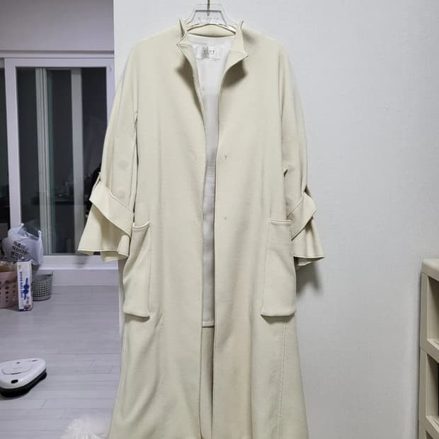 TIME 아이보리 코트 F사이즈