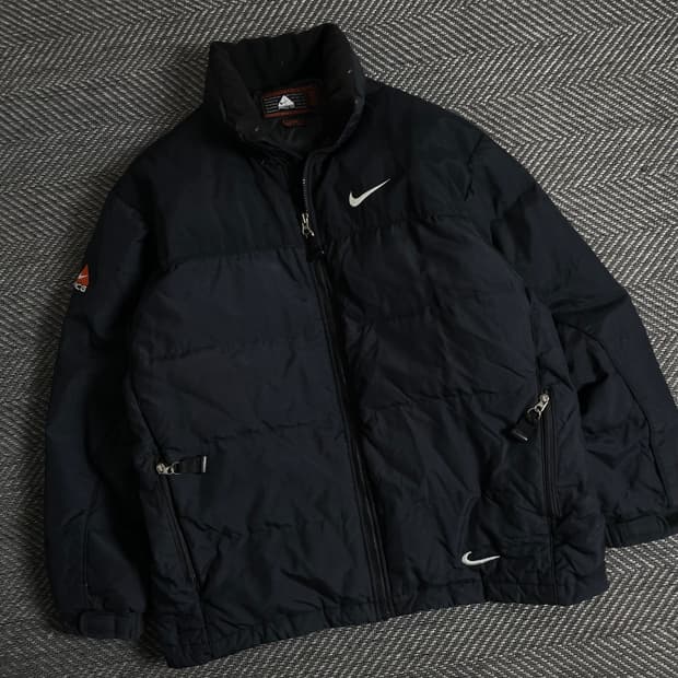 나이키 acg 립스탑 다운 푸퍼 패딩 블랙y 3377