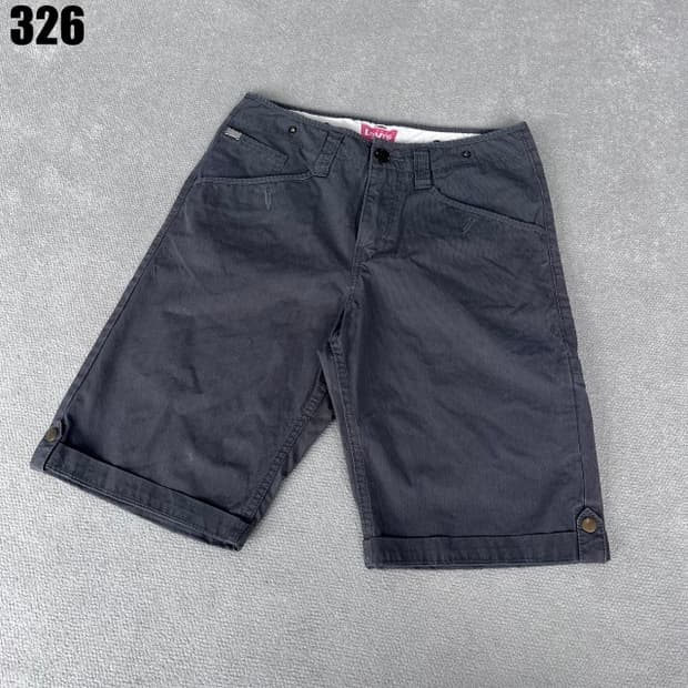 리바이스 차콜 반바지 