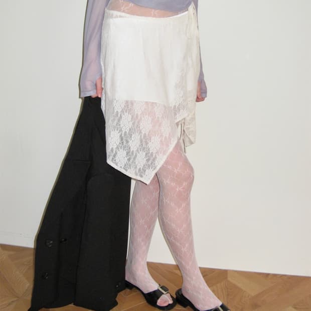 밀로우먼 레이스 랩 스커트 아이보리