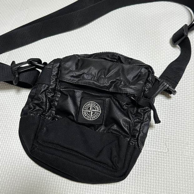 스톤아일랜드 크로스백