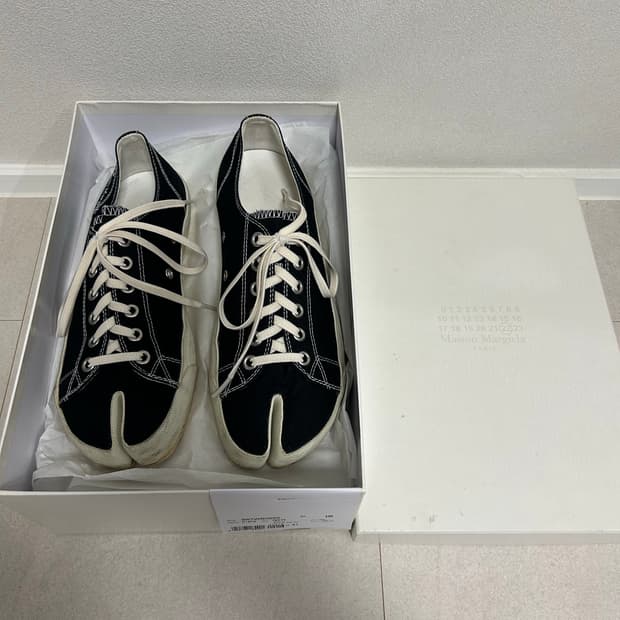 메종 마르지엘라 타비 스니커즈 41 사이즈