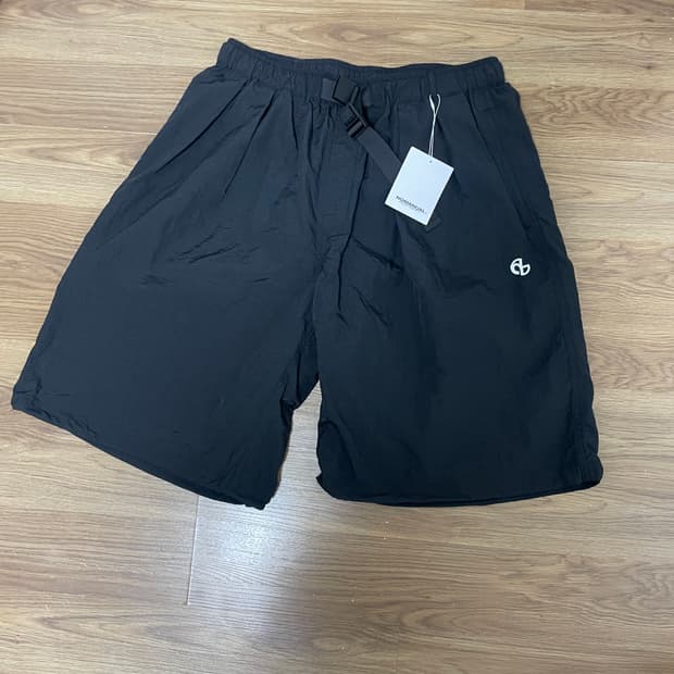 노매뉴얼 BREEZE BELTED SHORTS 블랙 L