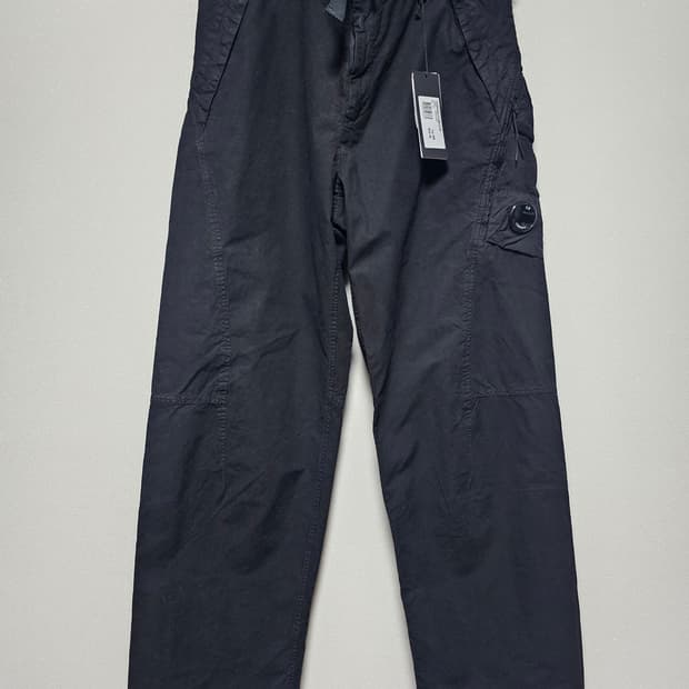 CP컴퍼니 BA-TIC LOOSE UTILITY PANTS (새상품)