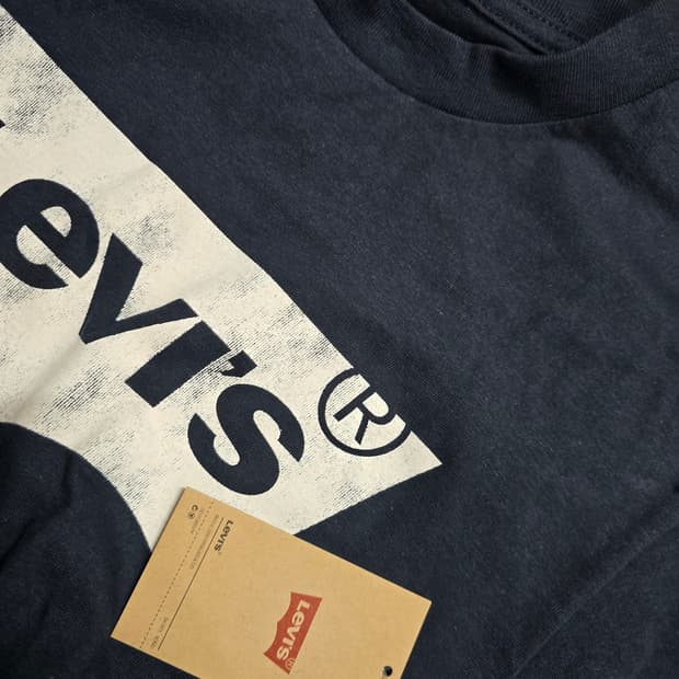 리바이스 반팔티