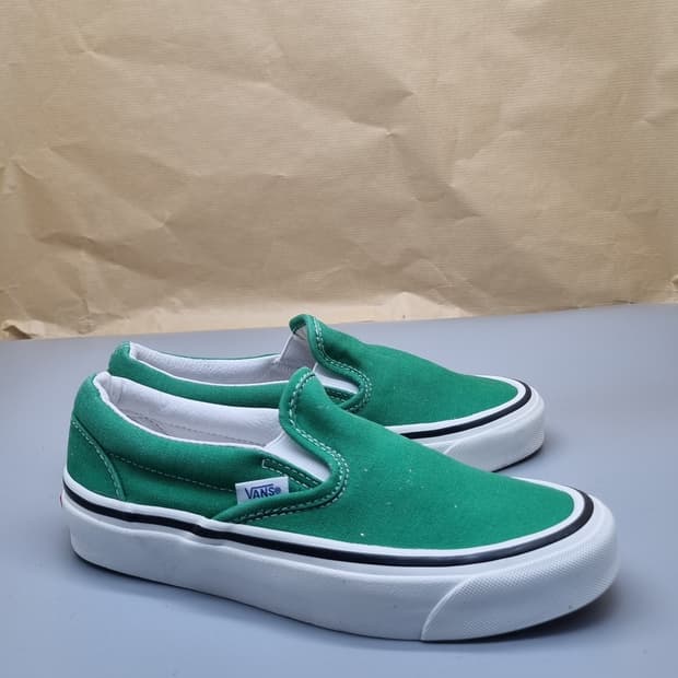 반스 에너하임 클래식98 슬립온225