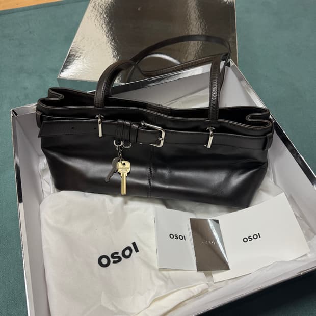 OSOI 오소이 숄더브로클 스테인 브라운 stain brown