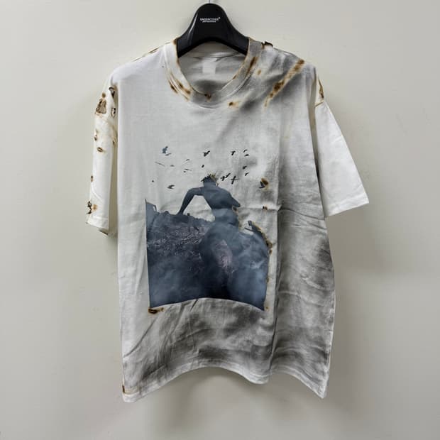 빈티지 디스트로이드 그릴드워싱 티셔츠 