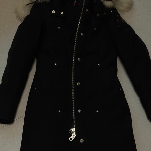 무스너클 여자 패딩 xs