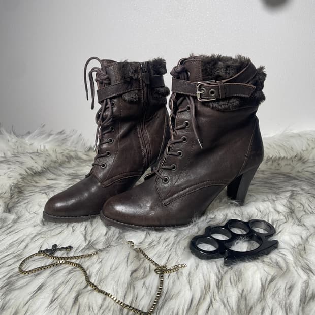 빈티지 kissa 천연가죽 갸루 퍼 앵클부츠힐