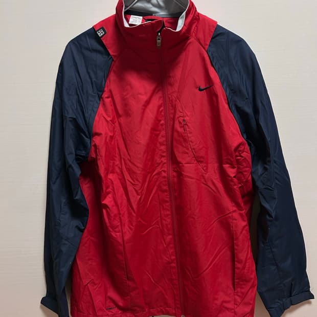 나이키 CLIMA-FIT 바람막이 점퍼 100