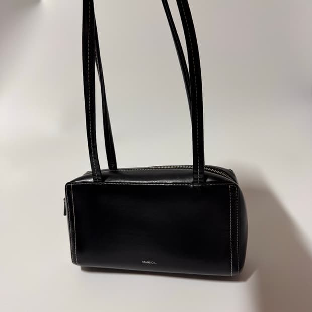 스탠드오일 포스트백 미니 숄더백 블랙