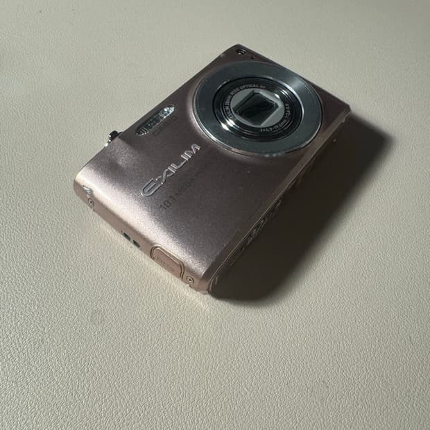 카시오 엑슬림 Z300 뽀용핑크 🩷 (정품 구성품 빵빵)