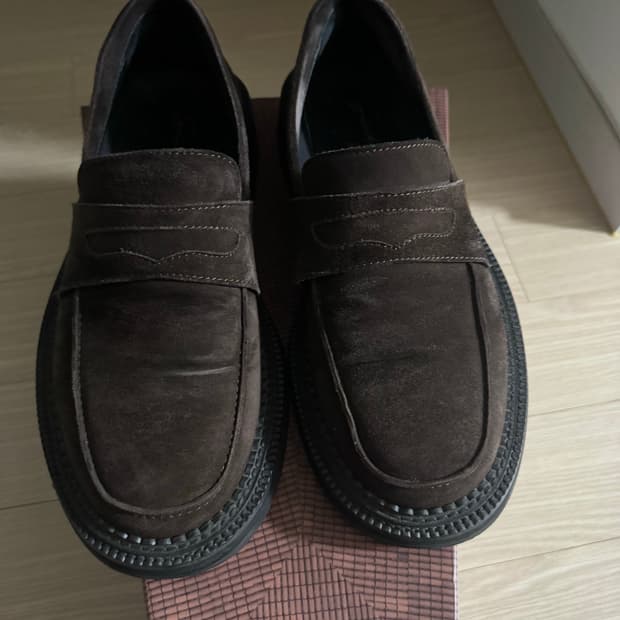 (41) STU Suede Peny Loafers Brown 로퍼