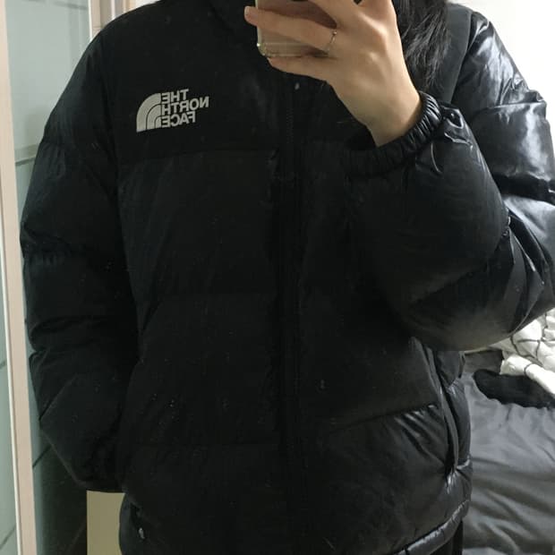 노스페이스 눕시 온볼 패딩 블랙