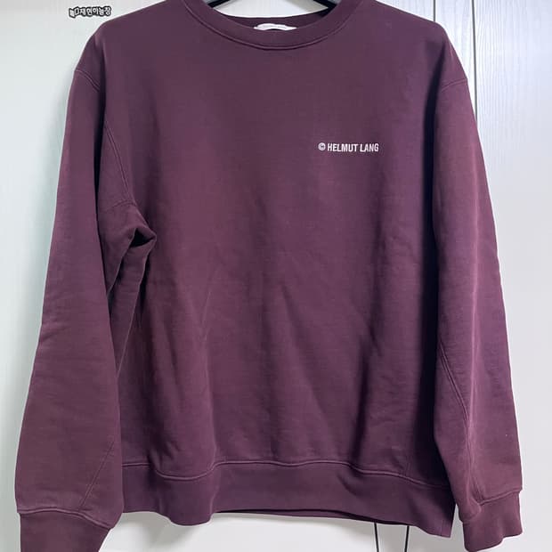 헬무트랭 자수 로고 버건디 맨투맨