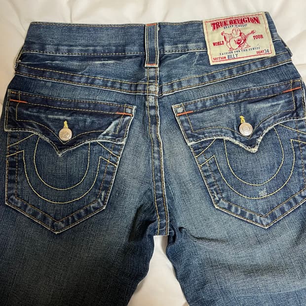 트루릴리젼 부츠컷 데님 