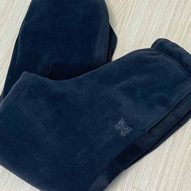 유니클로 니들스 바지 그레이